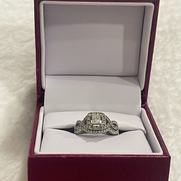 Helzberg Diamonds Jewelry - 14kt White Gold Diamond Bridal Set